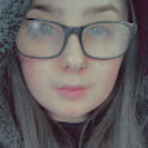 Meet your Posher, Ebony